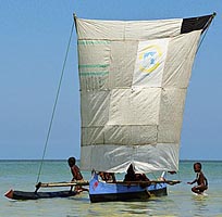 Madagascar Ifaty pirogue